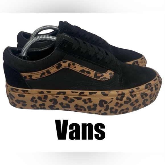 Vans Shoes - NWT VANS OLD SCHOOL PLATFORM LEOPARD/BLACK SNEAKERS UNISEX